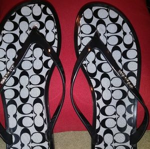 EUC COACH Flip Flops